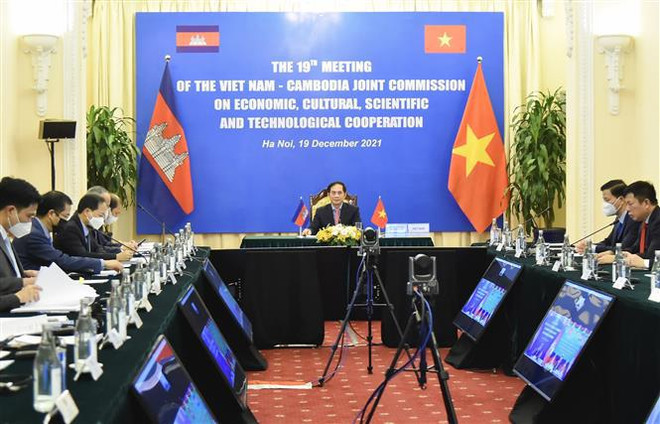 Vietnam y Camboya discuten cooperación bilateral en diversos sectores ảnh 1 Vietnam y Camboya discuten cooperación bilateral en diversos sectores ảnh 1