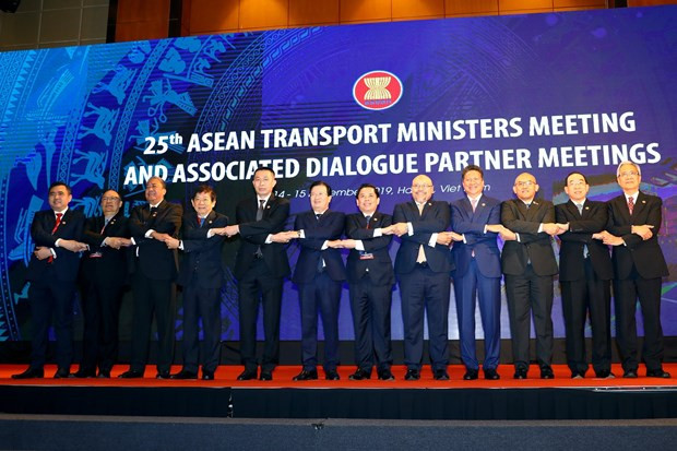 Aboga Vietnam por la pronta firma de un acuerdo aéreo ASEAN-UE ảnh 1 Aboga Vietnam por la pronta firma de un acuerdo aéreo ASEAN-UE ảnh 1