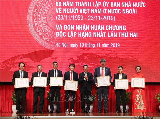Honran a Comité Estatal de labores relativas a vietnamitas residentes en ultramar ảnh 1 Honran a Comité Estatal de labores relativas a vietnamitas residentes en ultramar ảnh 1