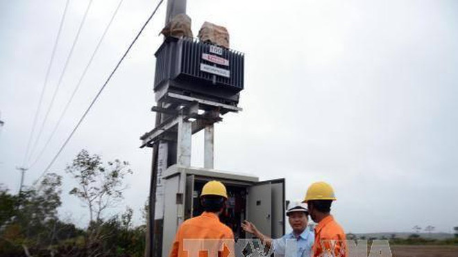 Mejora la provincia vietnamita de Dak Nong sistema de suministro eléctrico a Camboya ảnh 1 Mejora la provincia vietnamita de Dak Nong sistema de suministro eléctrico a Camboya ảnh 1