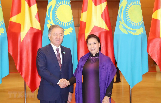 Robustecen nexos parlamentarios entre Vietnam y Kazajstán ảnh 1 Robustecen nexos parlamentarios entre Vietnam y Kazajstán ảnh 1