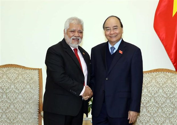Destaca primer ministro de Vietnam contribución de embajador venezolano a las relaciones bilaterales ảnh 1 Destaca primer ministro de Vietnam contribución de embajador venezolano a las relaciones bilaterales ảnh 1