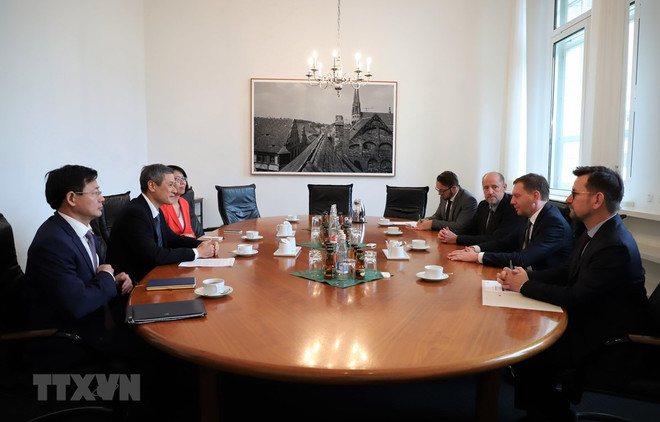 Presentan en Alemania políticas de atracción inversionista de Vietnam ảnh 1 Presentan en Alemania políticas de atracción inversionista de Vietnam ảnh 1