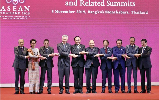 Organización de Cumbre de la ASEAN ofrece beneficios a Tailandia, según encuesta ảnh 1 Organización de Cumbre de la ASEAN ofrece beneficios a Tailandia, según encuesta ảnh 1
