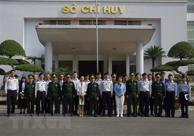 Visita delegación militar japonesa a Comando de guardafronteras de Vietnam ảnh 1 Visita delegación militar japonesa a Comando de guardafronteras de Vietnam ảnh 1