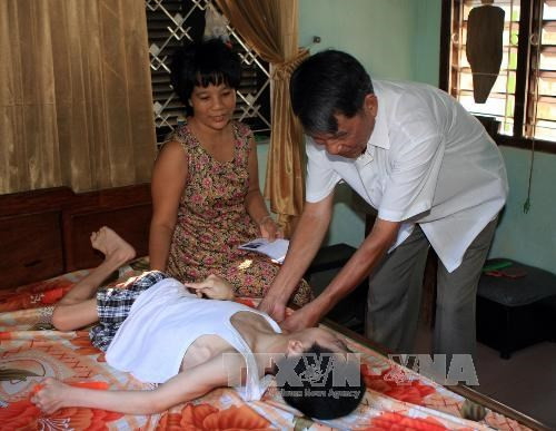 Unen manos por víctimas de Agente Naranja /Dioxina ảnh 1