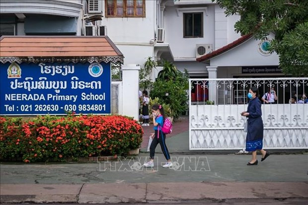 Laos instruye a las escuelas a implementar medidas de control de COVID-19 ảnh 1 Laos instruye a las escuelas a implementar medidas de control de COVID-19 ảnh 1
