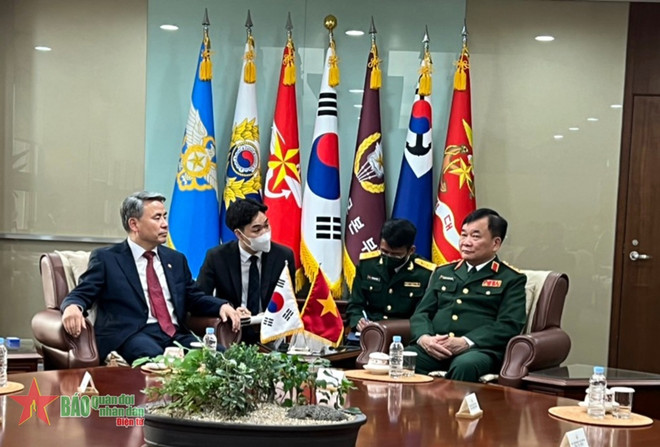 Vietnam y Corea del Sur refuerzan la cooperación en defensa ảnh 1 Vietnam y Corea del Sur refuerzan la cooperación en defensa ảnh 1