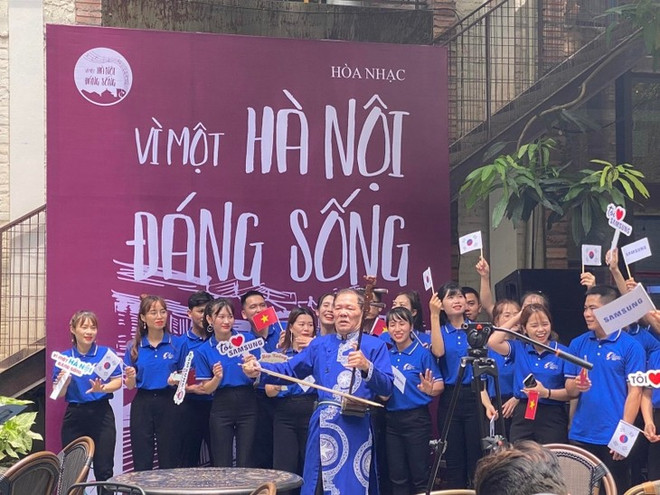Concierto “Por un Hanoi que vale la pena vivir” honran los espacios públicos de la capital ảnh 2