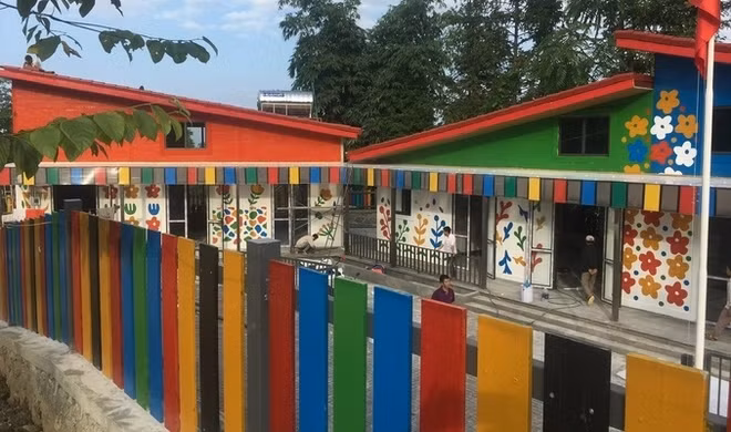 Inauguran primera escuela de plástico reciclado en Vietnam ảnh 1