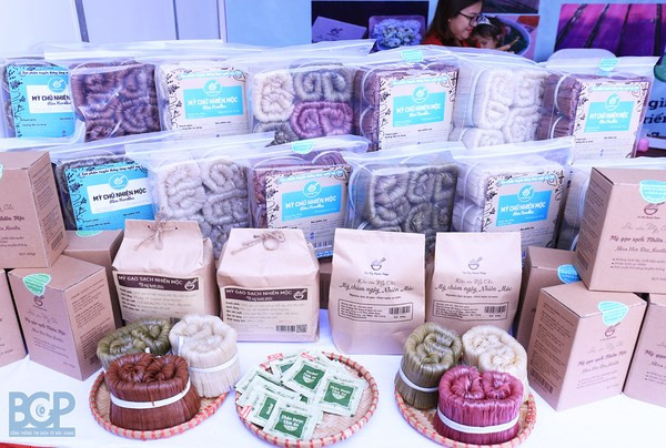 Bac Giang planea desarrollar aún más los productos OCOP ảnh 1