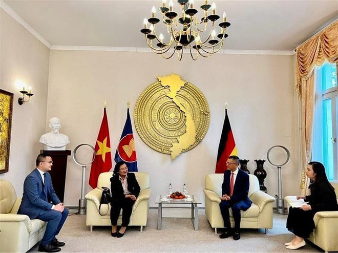 Vietnam y Camboya se esfuerzan por reforzar relaciones bilaterales ảnh 1 Vietnam y Camboya se esfuerzan por reforzar relaciones bilaterales ảnh 1