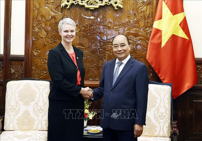Presidente de Vietnam recibe a nuevos embajadores de países europeos ảnh 2 Presidente de Vietnam recibe a nuevos embajadores de países europeos ảnh 2