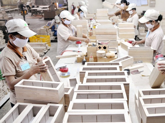 Ayudan a empresas madereras de Vietnam a expandir negocio en UE ảnh 1 Ayudan a empresas madereras de Vietnam a expandir negocio en UE ảnh 1