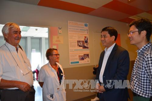 Hanoi firma acuerdo de cooperación en salud con París ảnh 1 Hanoi firma acuerdo de cooperación en salud con París ảnh 1