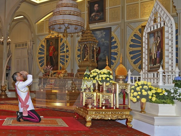 Tailandia: Nuevo rey Maha Vajiralongkorn renueva el Consejo privado ảnh 1 Tailandia: Nuevo rey Maha Vajiralongkorn renueva el Consejo privado ảnh 1