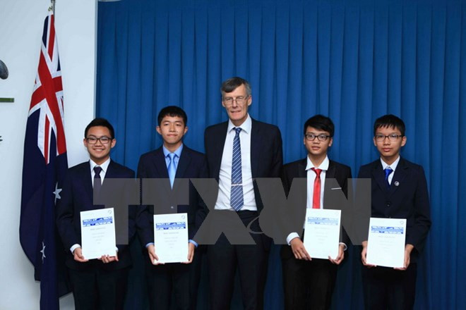 Alumnos vietnamitas logran buenos resultados en concursos de matemática de Australia ảnh 1 Alumnos vietnamitas logran buenos resultados en concursos de matemática de Australia ảnh 1