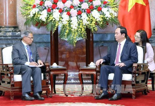 Presidente vietnamita urge aumentar intercambio comercial con Malasia a 15 mil millones USD ảnh 1