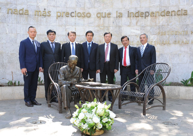 Vietnam y México intercambian experiencias en materia de información al exterior ảnh 3