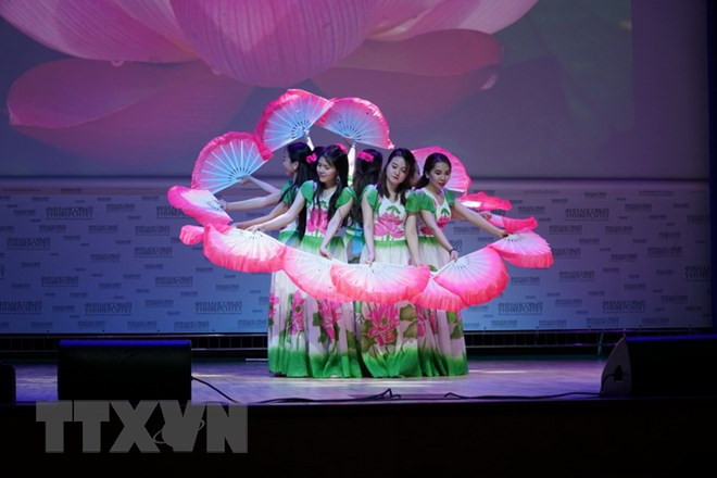 Efectúan programa cultural Vietnam-Rusia en Universidad Financiera de Moscú ảnh 1 Efectúan programa cultural Vietnam-Rusia en Universidad Financiera de Moscú ảnh 1