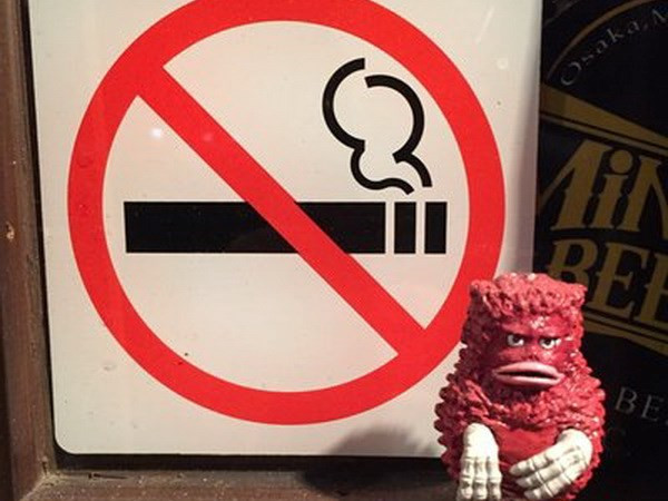 Casi la mitad de hombres vietnamitas son fumadores ảnh 1