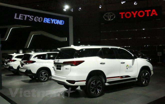 Efectúan la exposición internacional de automóviles de Indonesia ảnh 1 Efectúan la exposición internacional de automóviles de Indonesia ảnh 1