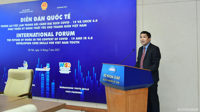 Buscan desarrollar habilidades esenciales para jóvenes vietnamitas en la era digital ảnh 1 Buscan desarrollar habilidades esenciales para jóvenes vietnamitas en la era digital ảnh 1