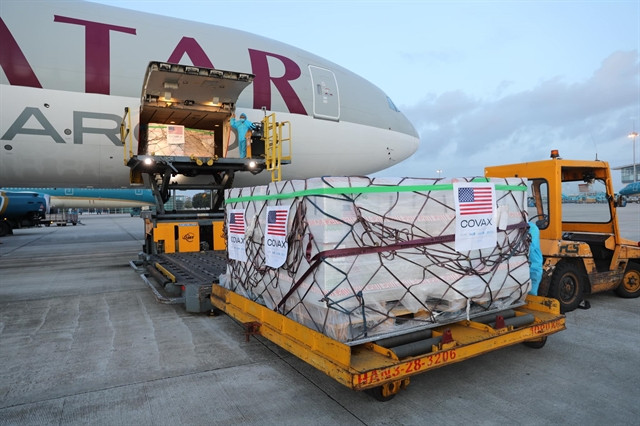 Más de dos millones de dosis de vacuna Moderna llegan a Vietnam ảnh 3 Más de dos millones de dosis de vacuna Moderna llegan a Vietnam ảnh 3