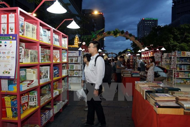 Casi 100 mil obras serán presentadas en festival Calle del Libro en Vietnam ảnh 1 Casi 100 mil obras serán presentadas en festival Calle del Libro en Vietnam ảnh 1