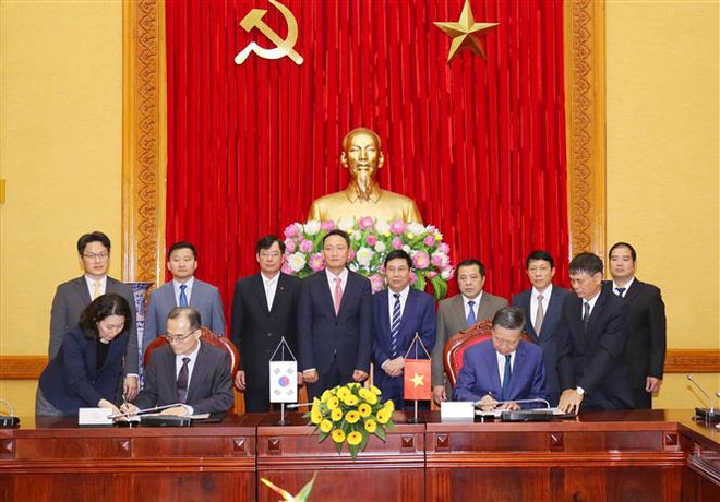 Firman Vietnam y Corea del Sur acuerdo de cooperación contra crímenes transnacionales ảnh 1 Firman Vietnam y Corea del Sur acuerdo de cooperación contra crímenes transnacionales ảnh 1