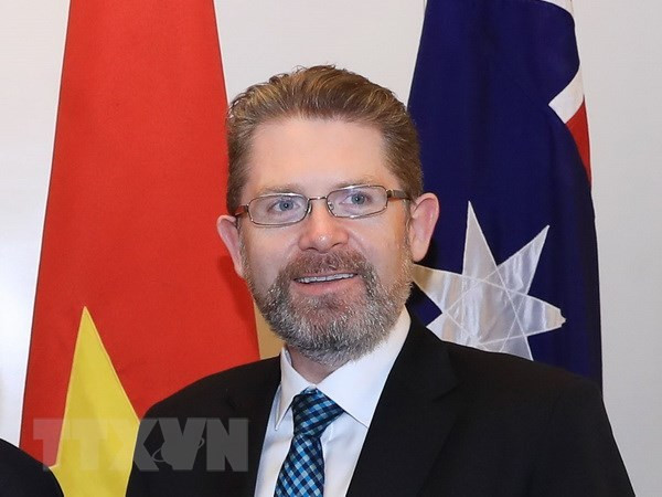 Inicia presidente del Senado de Australia visita oficial a Vietnam ảnh 1 Inicia presidente del Senado de Australia visita oficial a Vietnam ảnh 1