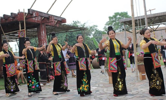Actividades culturales de grupos étnicos resaltarán la gran unidad de Vietnam ảnh 1 Actividades culturales de grupos étnicos resaltarán la gran unidad de Vietnam ảnh 1
