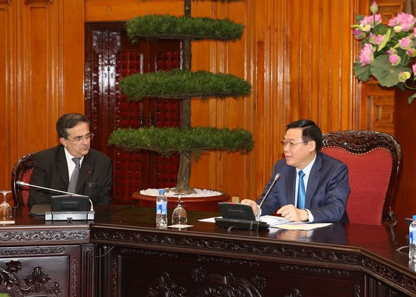 Empresas franceses desean cooperar con socios vietnamitas en distintas esferas ảnh 1 Empresas franceses desean cooperar con socios vietnamitas en distintas esferas ảnh 1