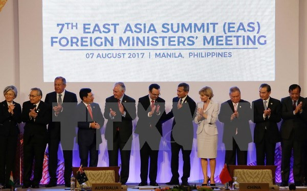 Efectúan reuniones de cancilleres de ASEAN+3 y de países de Cumbre de Asia Oriental ảnh 1