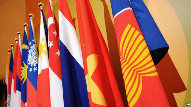 ASEAN avanza unida por una visión, una identidad y una comunidad de respaldo mutuo ảnh 1 ASEAN avanza unida por una visión, una identidad y una comunidad de respaldo mutuo ảnh 1