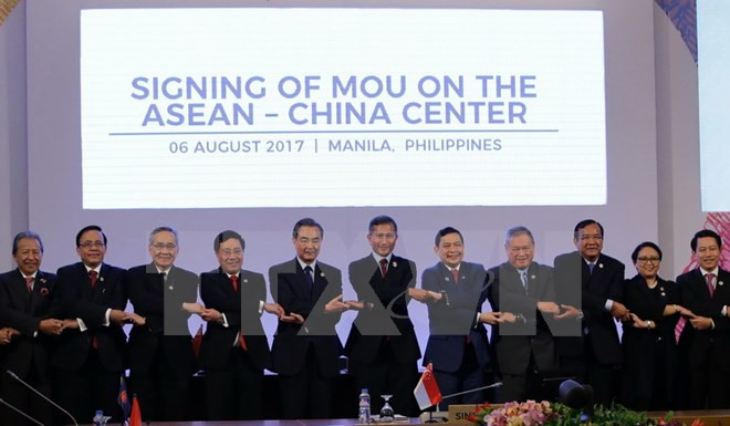  ASEAN y sus contrapartes delinean itinerario para futura cooperación ảnh 1