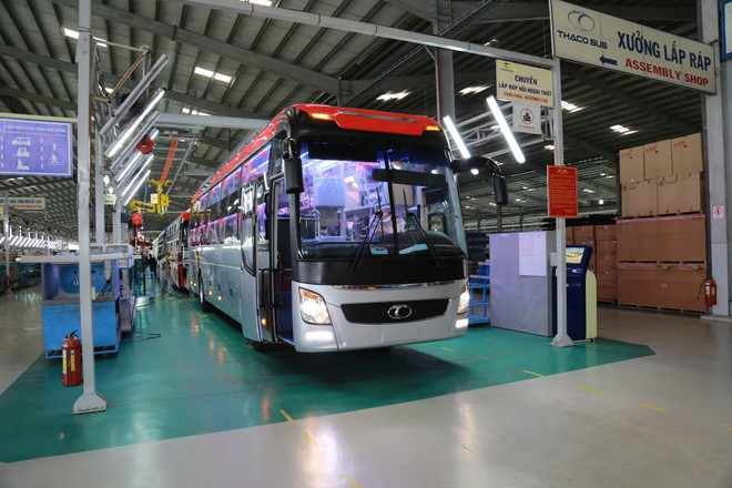 Aumentan drásticamente ventas de autobuses vietnamitas ảnh 1