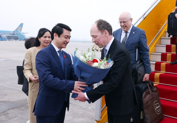 Presidente del Parlamento finlandés inicia visita oficial a Vietnam ảnh 1 Presidente del Parlamento finlandés inicia visita oficial a Vietnam ảnh 1