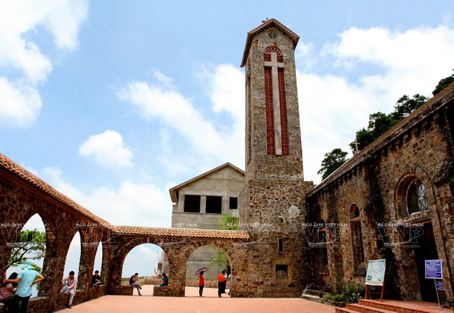 La iglesia de piedra de Tam Dao ảnh 1 La iglesia de piedra de Tam Dao ảnh 1