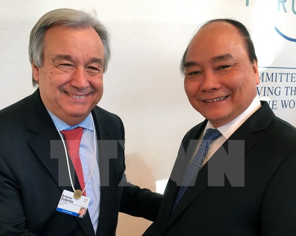 Continúa ocupada agenda de premier vietnamita en Davos ảnh 1 Continúa ocupada agenda de premier vietnamita en Davos ảnh 1