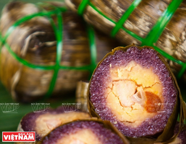 Banh Tet La Cam, tradicional pastel de arroz ảnh 1 Banh Tet La Cam, tradicional pastel de arroz ảnh 1