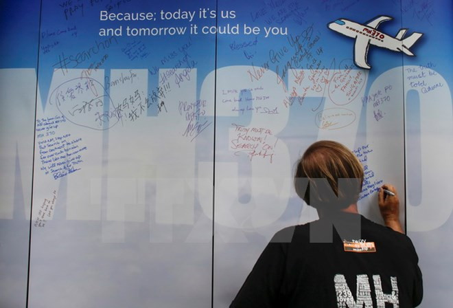 Australia y Malasia agradecen esfuerzos de equipo de búsqueda de vuelo MH370 ảnh 1