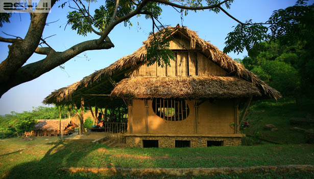 Casa comunal de Suoi Re premiada por su característica ecológicas ảnh 1 Casa comunal de Suoi Re premiada por su característica ecológicas ảnh 1