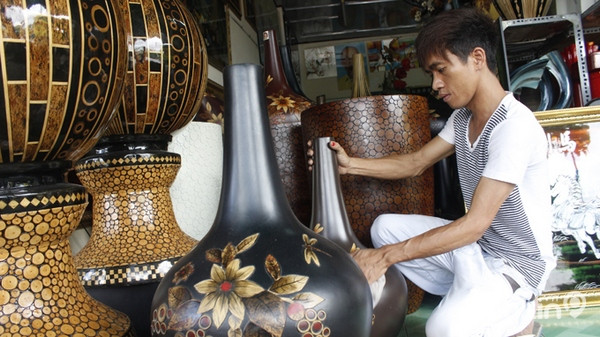 Productos de laca de la aldea de Tuong Binh Hiep ảnh 1 Productos de laca de la aldea de Tuong Binh Hiep ảnh 1