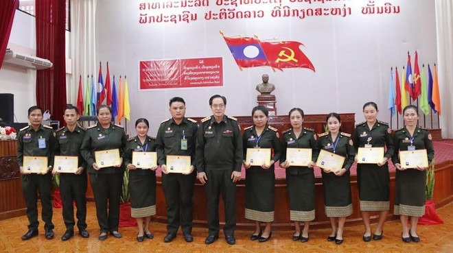 Concluye curso de capacitación de idioma vietnamita a médicos de Laos ảnh 1 Concluye curso de capacitación de idioma vietnamita a médicos de Laos ảnh 1