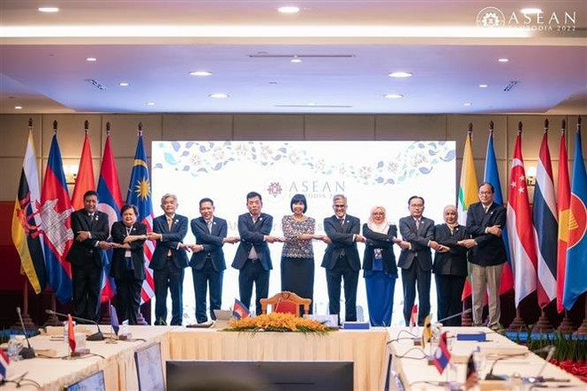 Celebran reunión preparatoria para las cumbres de la ASEAN ảnh 1 Celebran reunión preparatoria para las cumbres de la ASEAN ảnh 1