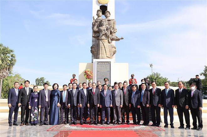 Vietnam y Camboya ratifican voluntad de promover relaciones ảnh 3 Vietnam y Camboya ratifican voluntad de promover relaciones ảnh 3