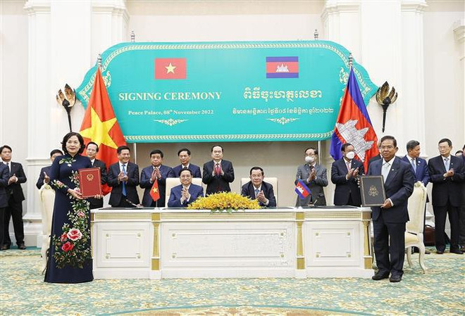Vietnam y Camboya ratifican voluntad de promover relaciones ảnh 2 Vietnam y Camboya ratifican voluntad de promover relaciones ảnh 2