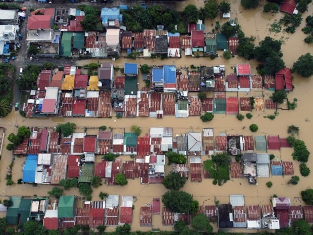 Presidente de Filipinas inspecciona zonas afectadas por desastre ảnh 1 Presidente de Filipinas inspecciona zonas afectadas por desastre ảnh 1
