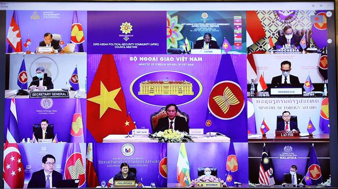 Vietnam pide a ASEAN reforzar cooperación política y en seguridad ảnh 1 Vietnam pide a ASEAN reforzar cooperación política y en seguridad ảnh 1